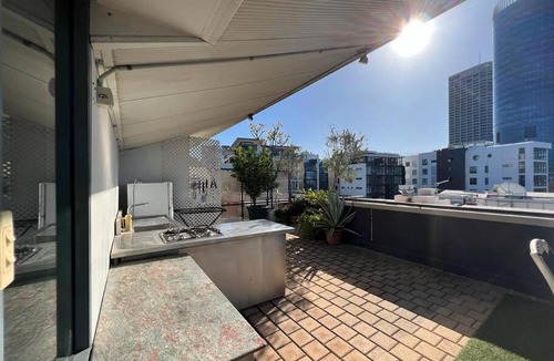 Perth Central Business District Apartment | STUNNING! 'New York Style' Roof Top 2 Car Apartment