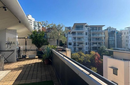 Perth Central Business District Apartment | STUNNING! 'New York Style' Roof Top 2 Car Apartment