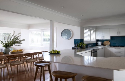 Copacabana House | Stunning ocean views and walking distance to Copacabana beach