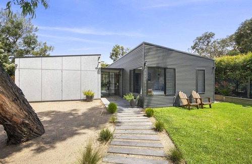 Anglesea House | Stunning on Noble!