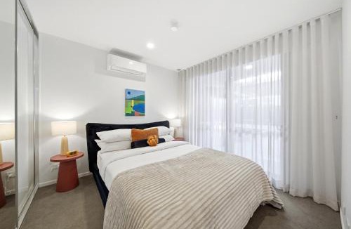 Braddon Apartment | Stylish 1-Bed Retreat in Braddon