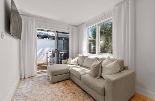 Hyde Park Apartment | Stylish 2-Bed Townhouse in Leafy Hyde Park