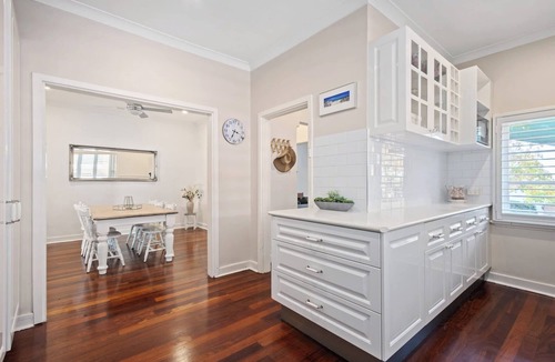 Doubleview House | Stylish 3-Bedroom Home near Scarborough Beach