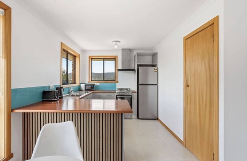 Bellerive House | Stylish Bellerive Hideaway