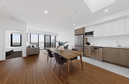 Cannington Apartment | Stylish New Apartment in Cannington with Parking