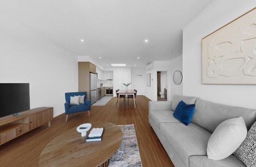 Cannington Apartment | Stylish New Apartment in Cannington with Parking