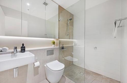 St. Leonards Apartment | Stylish Retreat Central & Convenient at St Leonards