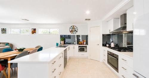 Busselton House | Stylish South West Family Stay