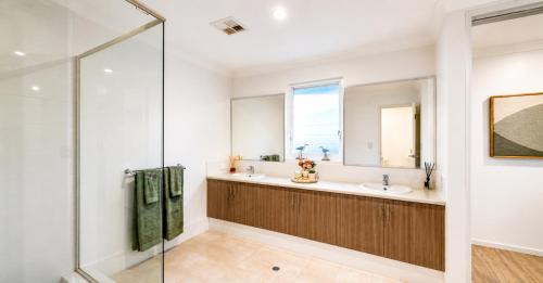Busselton House | Stylish South West Family Stay