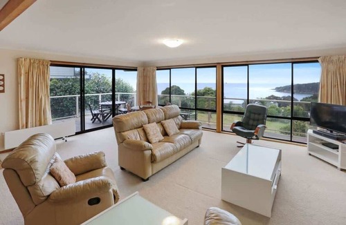 Pambula Beach House | Sullivan's on Kanangra