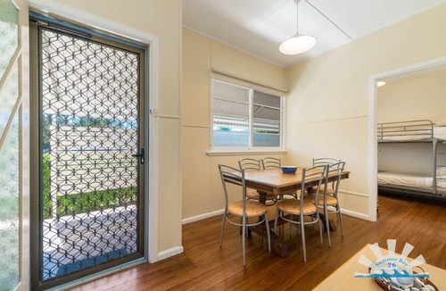 Hat Head House | Summer Bay Cottage Hat Head linen included. Minimum 3 night stay.