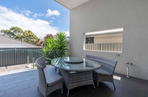 Kiama House | Summer Breeze - Large Family Home