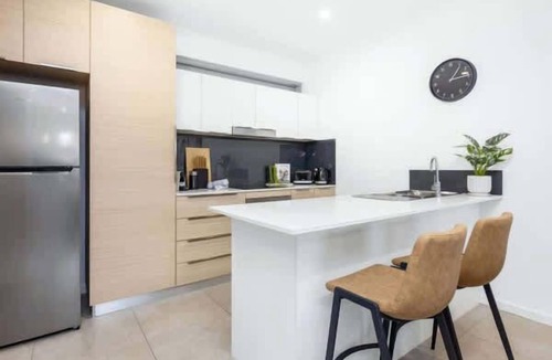 Scarborough Apartment | Summer Breeze Summary