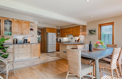 Old Town Historic District House | Summerhill House - Next to Queen Street