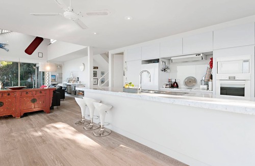Lorne House | Summerhills - Breath taking views