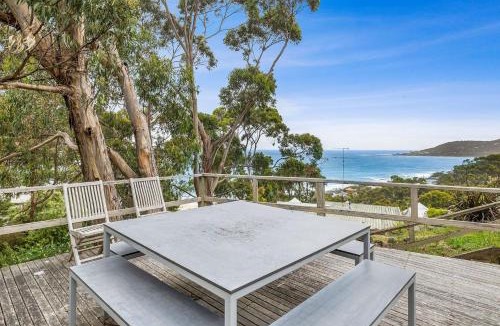 Lorne House | Summerhills House - BYO Linen