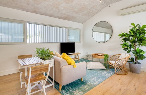 Cottesloe Apartment | Sunkissed Studio in Cottesloe!