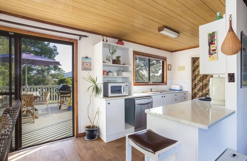Bawley Point House | Sunny Elevated Beach House
