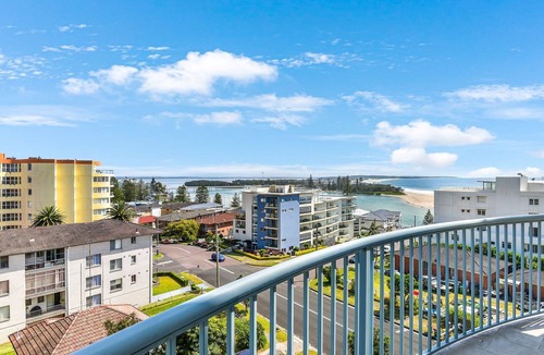 The Entrance Apartment | Sunrise Penthouse at The Entrance