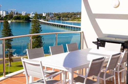 Tuncurry Apartment | Sunrise Penthouse