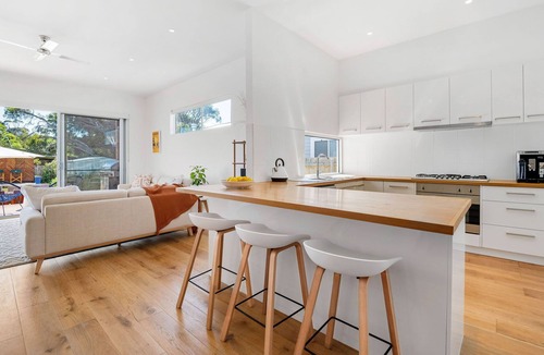 Blairgowrie House | Sunseeker: 3 BR, 2 BA House in Blairgowrie , Sleeps 10