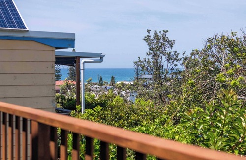 Yamba House | Sunset House - Oceanstays