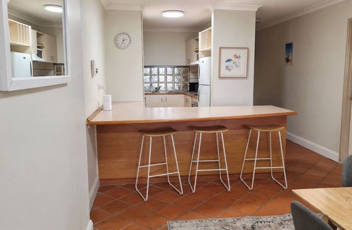 Scarborough Apartment | Sunset Shores Scarborough