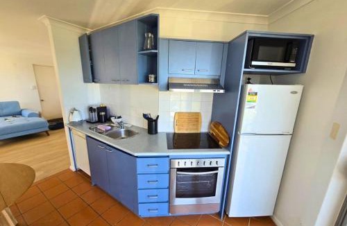 Scarborough Apartment | Sunset Spa Escape - Ocean Views
