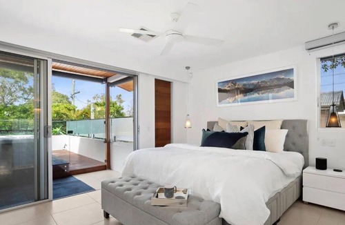 Sunshine Beach House | Sunshine Beach Gem