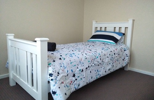 Port Lincoln House | SUPER CENTRAL LOCATION HOLIDAY HOME