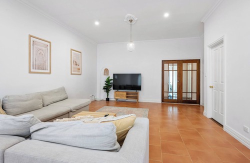 Piccadilly House | Super House, Super Host