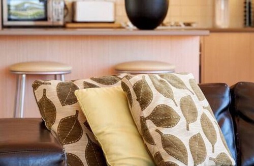 Jan Juc House | Surf Mist Townhouse - backs onto the RACV Resort!