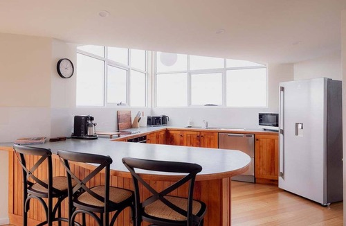Dodges Ferry House | Surfside House | Dodges Ferry coastal retreat