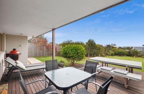 Surf Coast House | Surfside Serenity
