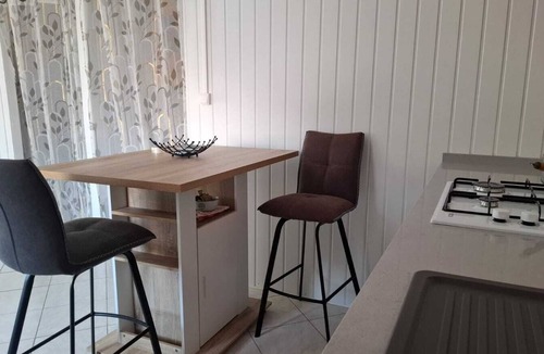 Cayenne Apartment | Suzini flower