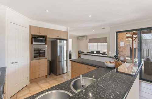 Mount Martha House | SWEETLANDS SANCTUARY - MT MARTHA