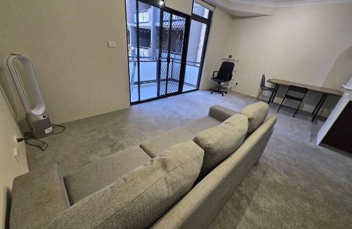 Waterloo Apartment | SYD Waterloo 1BR 093 Apt Close to CBD & Airport