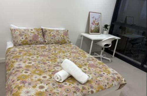 Waterloo Apartment | SYD Zetland AA402 3 BR Apt Close to CBD & Airport