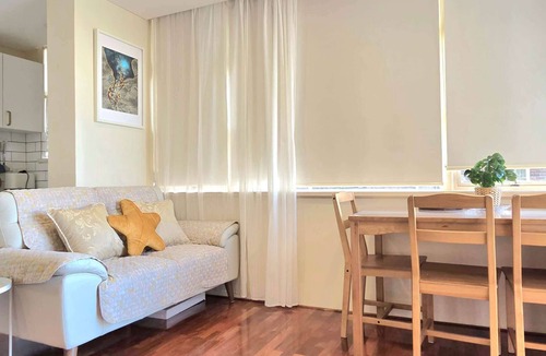 Kirribilli Apartment | Sydney Harbor View-Studio in charming Kirribilli perfect for getaway