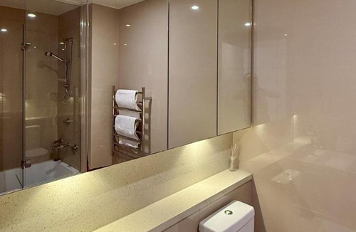 Sydney Olympic Park Apartment | Sydney Olympic Park Free Parking