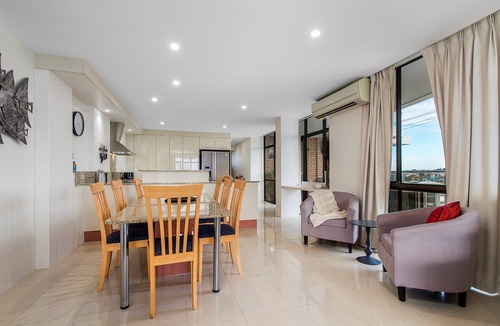 Port Macquarie Apartment | T21 Tasman Towers Penthouse Apt 21