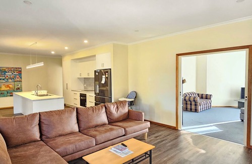 Waterhouse House | Tahara Lodge - Ideal for those larger families!