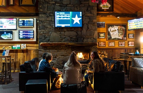 Smithton Hotel | Tall Timbers Tasmania