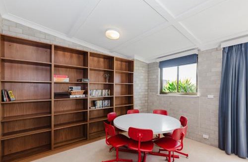 Jindabyne House | Tanderra 17 28 Park Road