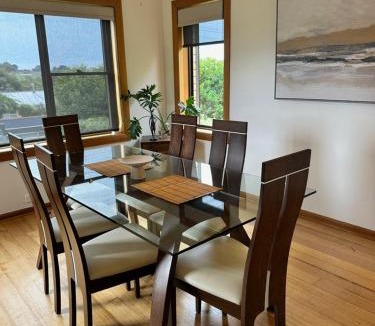 Penguin House | Tarkine Retreat