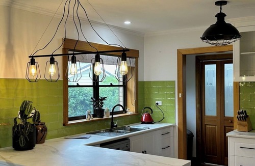Penguin House | Tarkine Retreat - Light-filled coastal space designed for executive stays