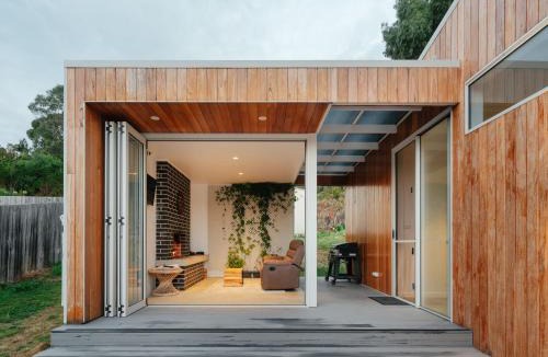 Eaglehawk Neck House | Tasman Tides - Architecturally-designed holiday home