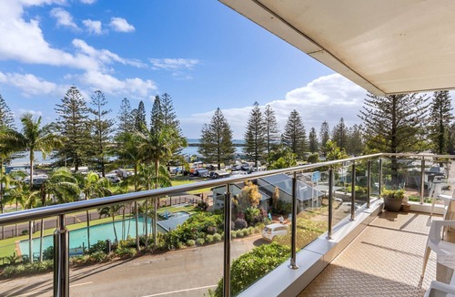 Port Macquarie Apartment | Tasman Towers Unit 8