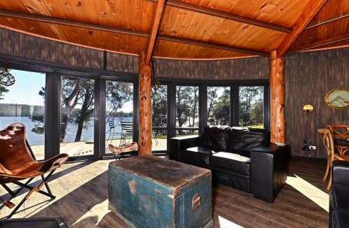 South Bruny House | Taylors Bay Cottage