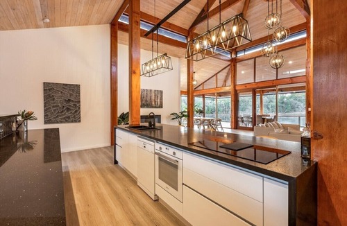 Yallingup House | TeySha Retreat - Luxury Yallingup Home